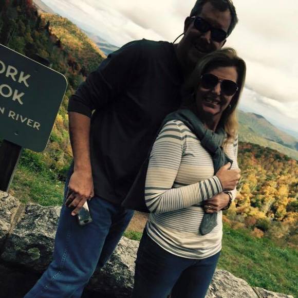 Meet your Posher, Robin - Picture 1 of 1